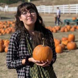 Meet your Posher, Jillian